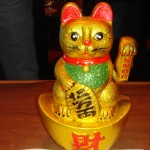 What-Up Cat Statue