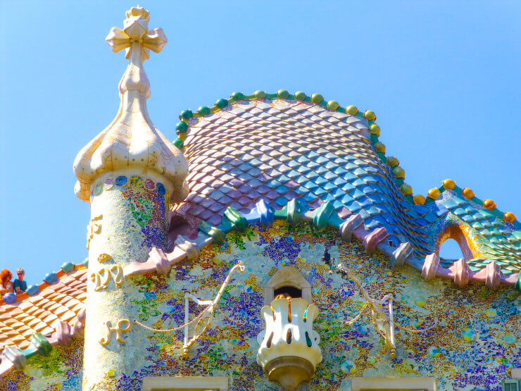 Colorful Casa Batllo is a typical sight on a Gaudi Walking Tour