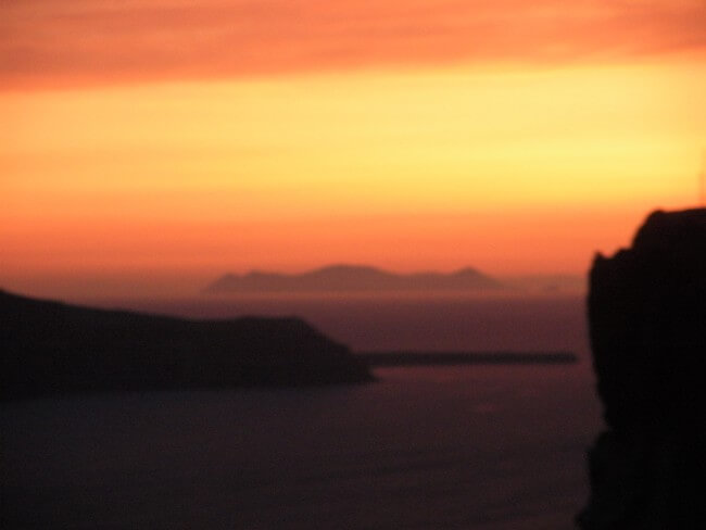 One Day in Santorini - The Famous Santorini Sunset