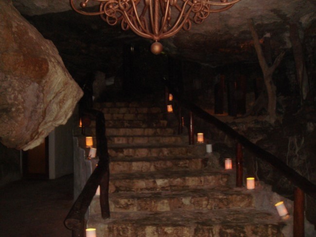 Alux Restaurant: The staircase leading down into the cave.