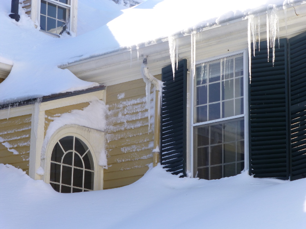 Pictures of a Blizzard: A snowstorm wouldn't be complete without icicles.