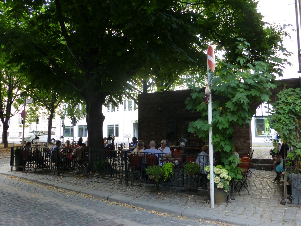 The patio at Zur Letzten Instanz, a popular place on a warm summer night.