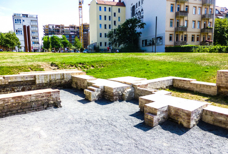 A residential remnant at the Berlin Wall Memorial.