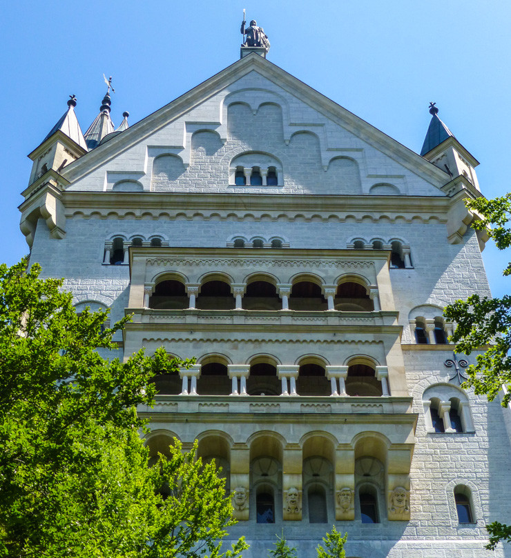 ...and can admire the architecture of Neuschwanstein Castle while you wait. 