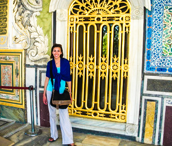 Comfortable shoes, lightweight pants, cross-body bag, and one more important item meant I was all set for exploring Istanbul the day my cruise was in port there. 