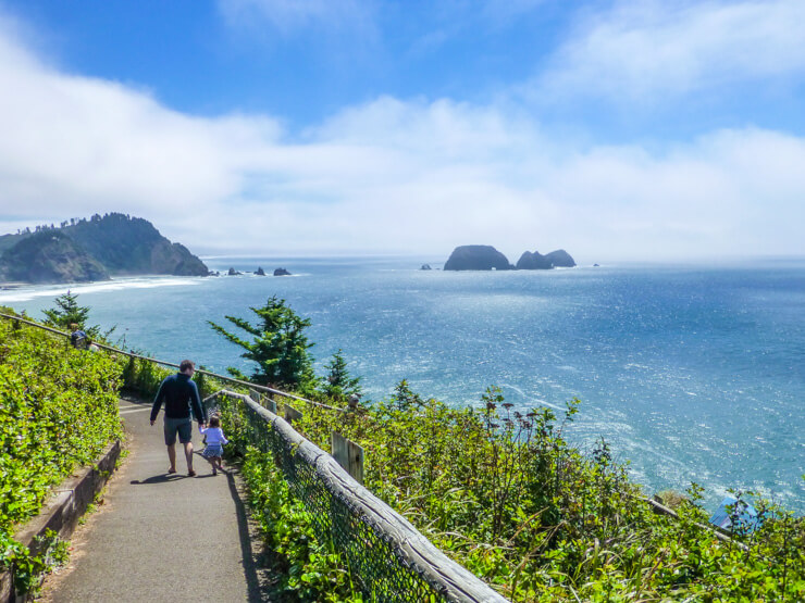 Scenic trail along the coastline from Cape Meares Lighthouse in Oregon. 