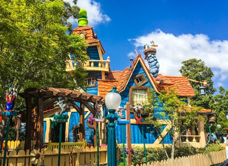 Goofy's Playhouse in Toontown at Disneyland