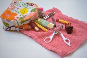 My Travel Makeup and Beauty Routine w/ Easy to Carry-On Products