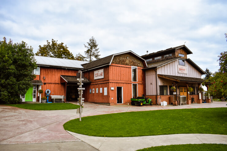 Merridale Cidery and Distillery on Vancouver Island, a perfect stop on a one week vacation to Vancouver Island