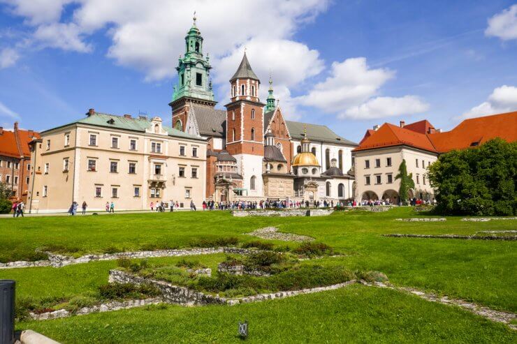 Wawel Castle is a top thing to do during a day in Krakow, Poland. 