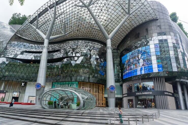 Shops in Orchard, a great area to do some shopping in Singapore