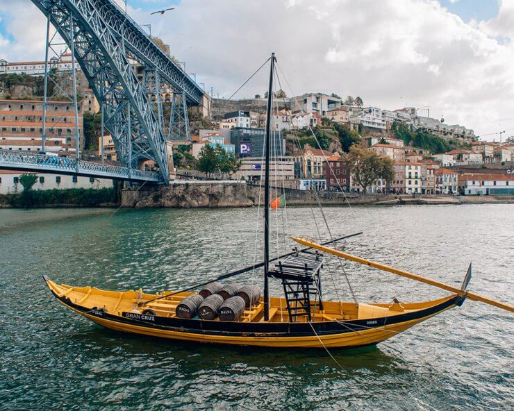 Rabelo Wine Boat under Dom Luis Bridge