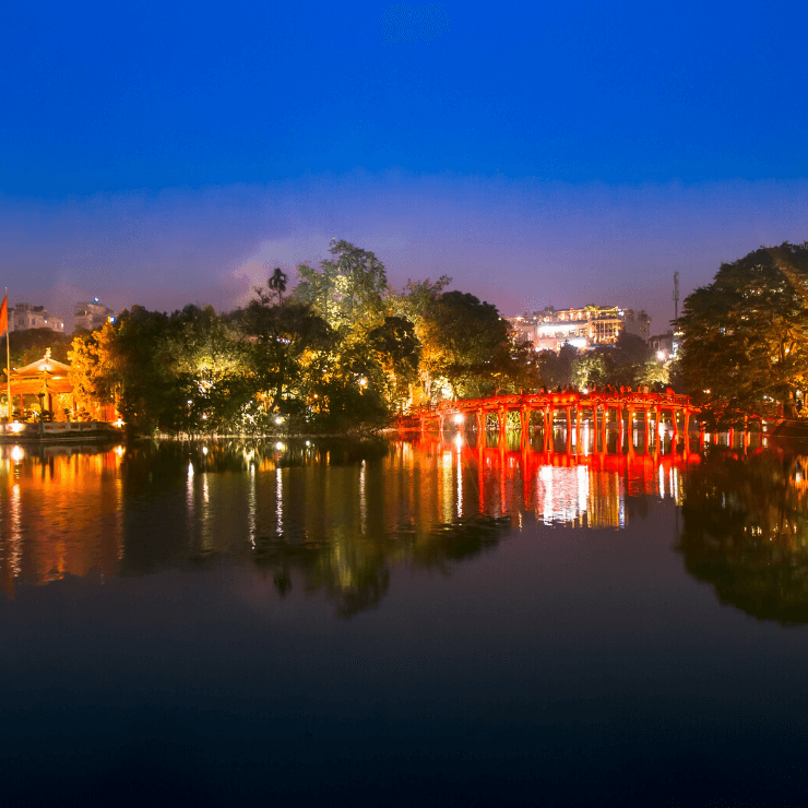 Nighttime view of Hoan Kiem Lake