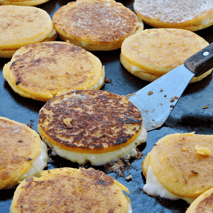 arepa de huevo