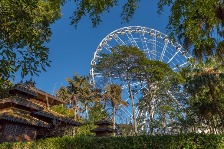 The Wheel of Brisbane is located in the South Bank Arbour and is a good stop during a one day in Brisbane itinerary. 