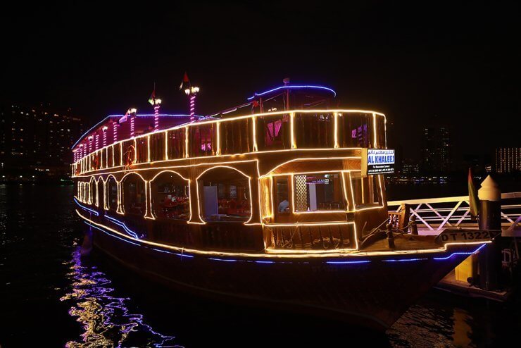 Dhow Cruise Ship in Dubai