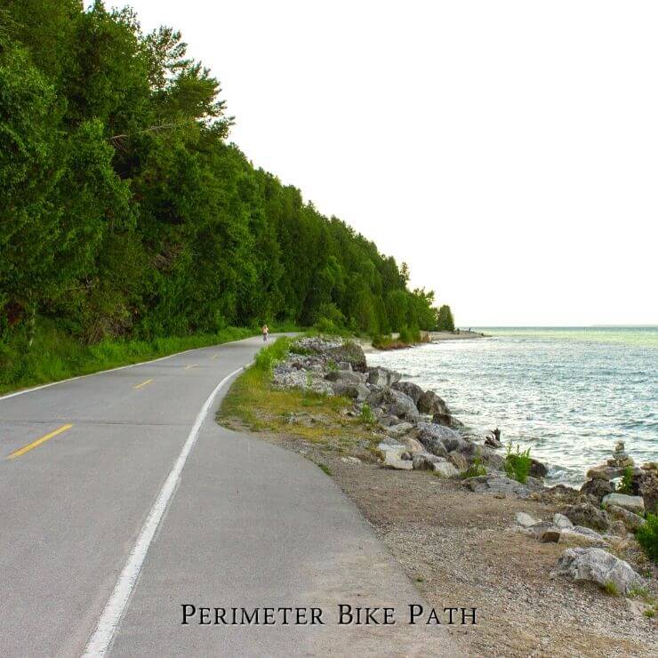 Mackinac Island Perimeter Trail for bicyclists is a great way to see the island during a day trip there.