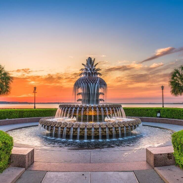 The gorgeous Pineapple Fountain in Charleston Waterfront Park