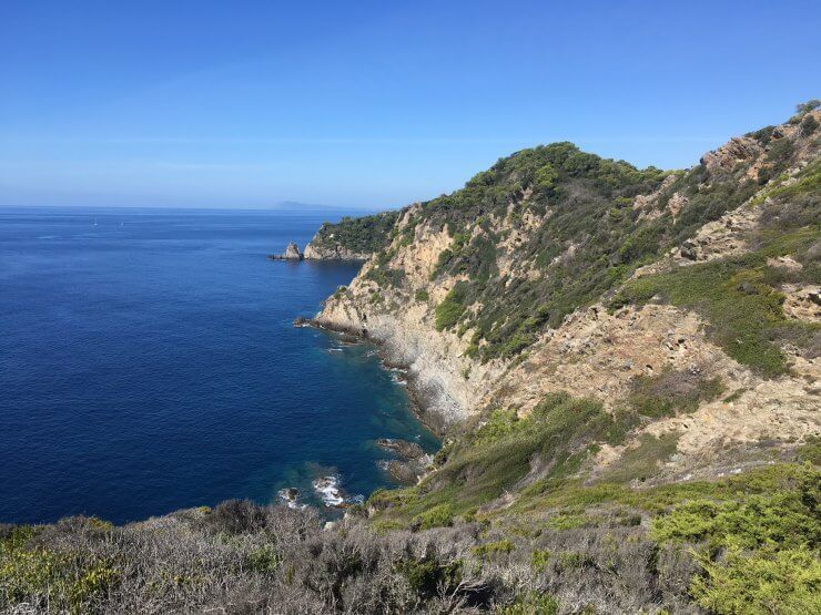 Porquerolles is a beautiful island that makes for a wonderful day trip from Toulon. 