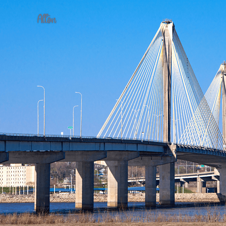 Home to historic museums and beautiful bridges, Alton, Illinois is a great place for a girls trip.